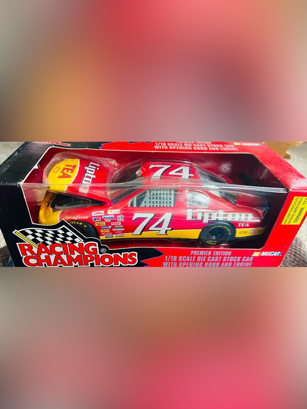 Racing Champions 1:18 Scale Die Cast Car #74 Benson Lipton Tea 1996 Monte Carlo